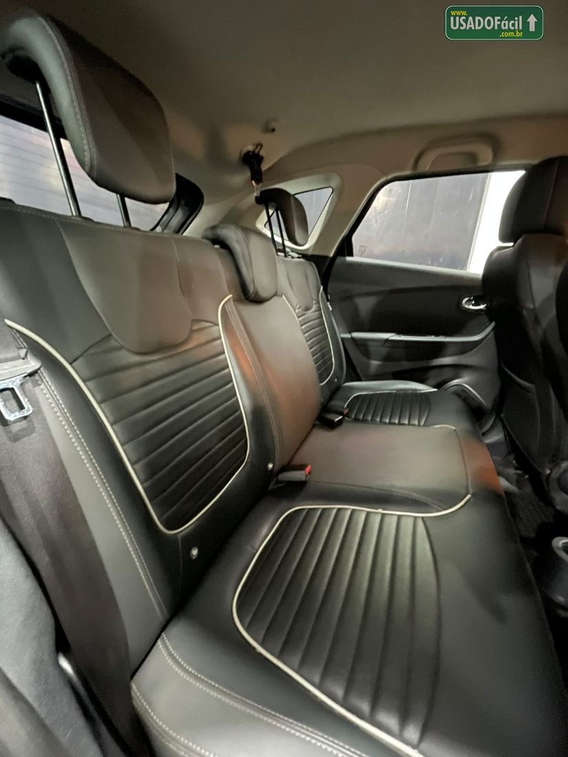 Renault Captur Intense 1.6 Automático Flex 2017/2018 — foto 11 de 11
