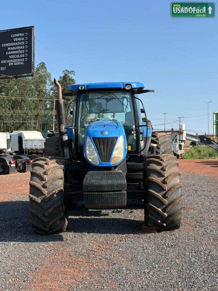 NEW HOLLAND Trator New Holland T7 245 2018/2018 — foto 2 de 8