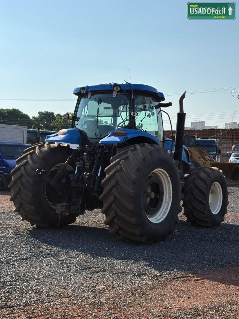 NEW HOLLAND Trator New Holland T7 245 2018/2018 — foto 4 de 8