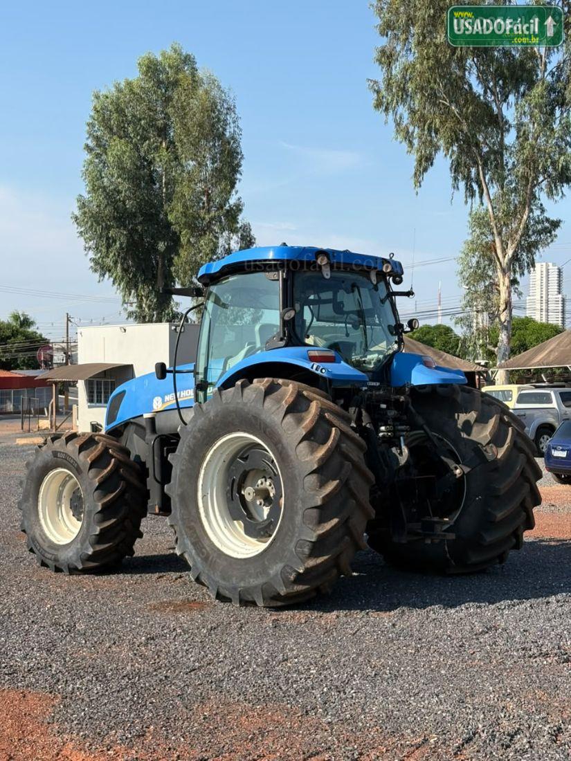 NEW HOLLAND Trator New Holland T7 245 2018/2018 — foto 5 de 8