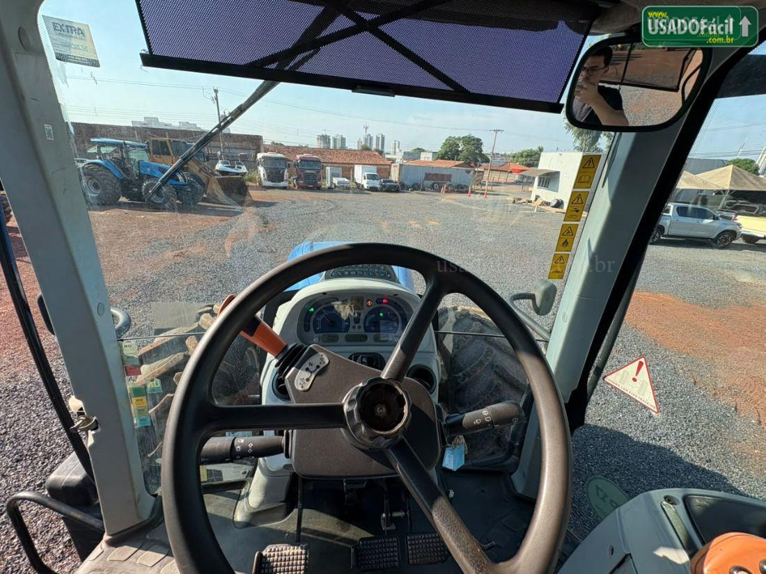 NEW HOLLAND Trator New Holland T7 245 2018/2018 — foto 8 de 8