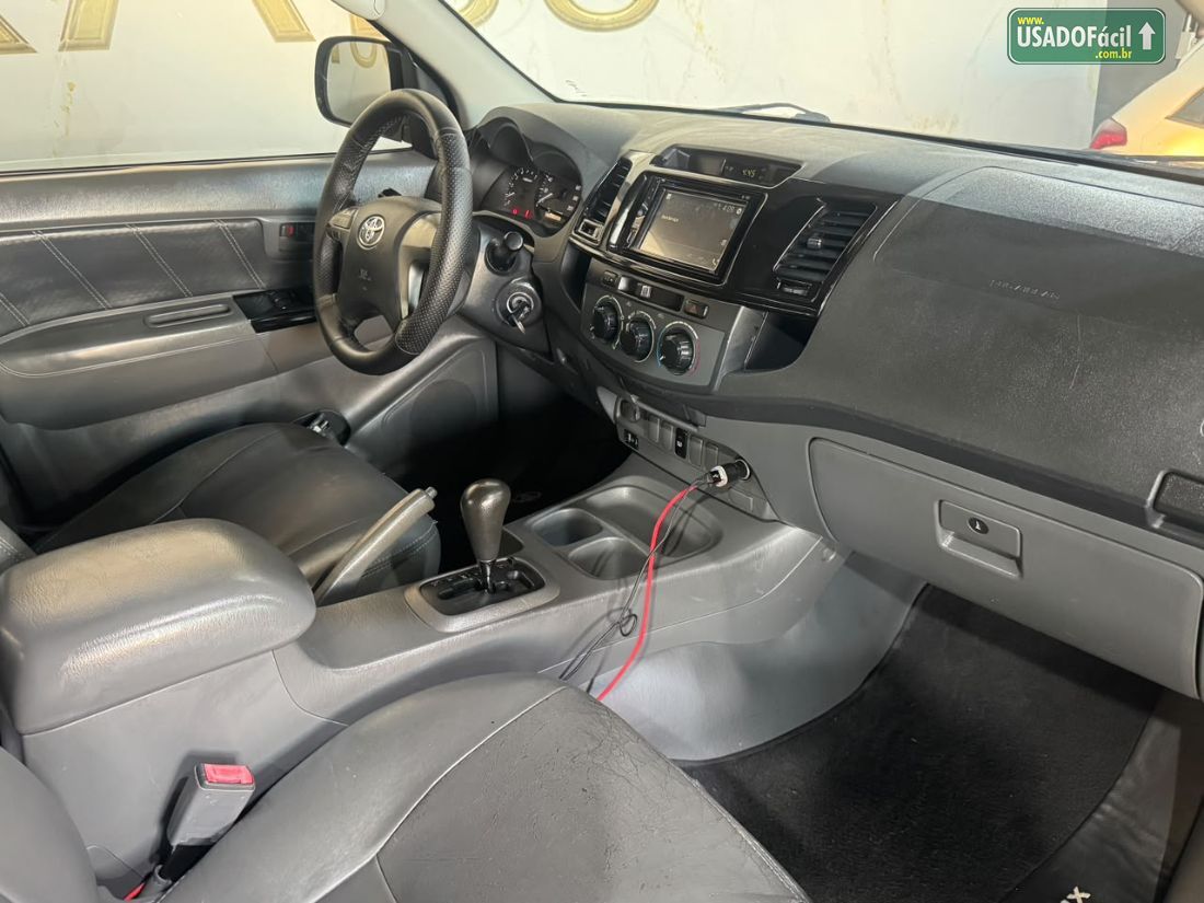 Toyota Hilux SR CD 2.7 4x2 Automático Flex 2012/2012 — foto 12 de 16