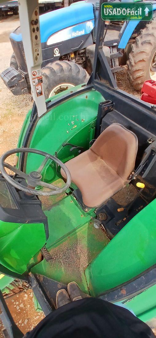 JOHN DEERE JH 5705 2011/2011 — foto 2 de 3