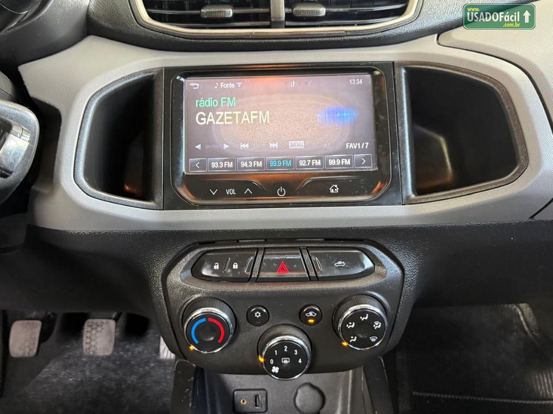 CHEVROLET/GM Onix Hatch LT 1.0 Mecânico Flex 2015/2015 — foto 10 de 14