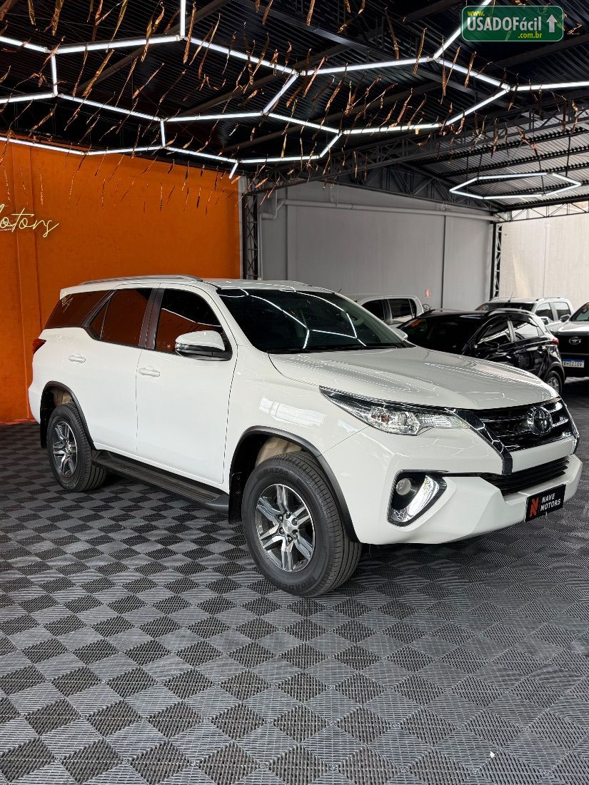 Toyota Hilux SW4 SR 2.7 4X2 Flex Automático 2017/2018 — foto 3 de 16
