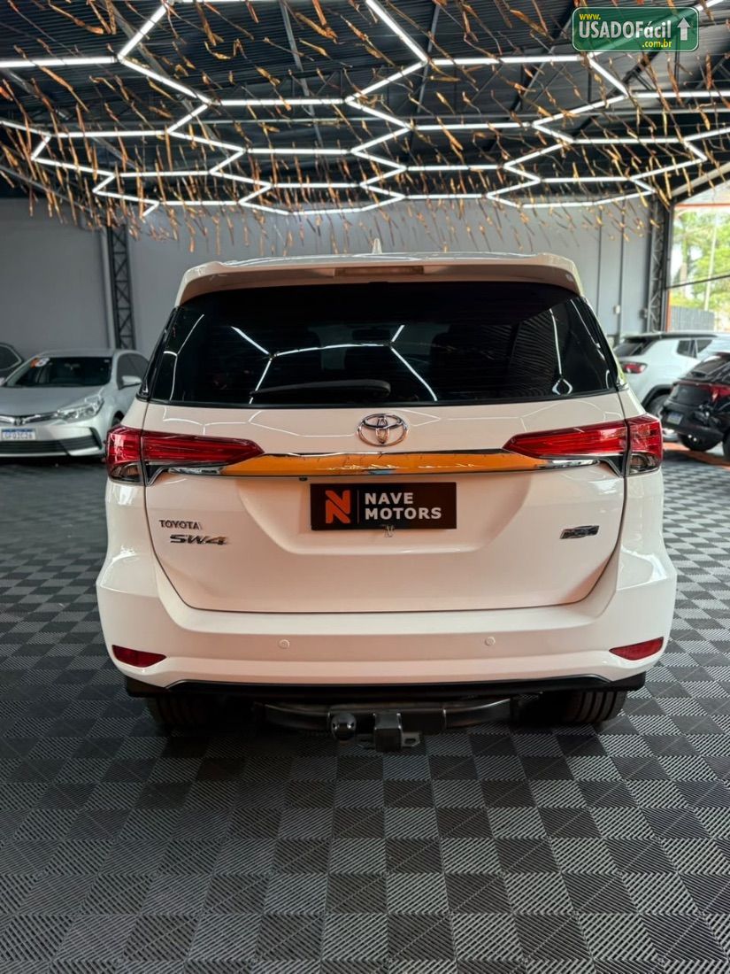 Toyota Hilux SW4 SR 2.7 4X2 Flex Automático 2017/2018 — foto 5 de 16