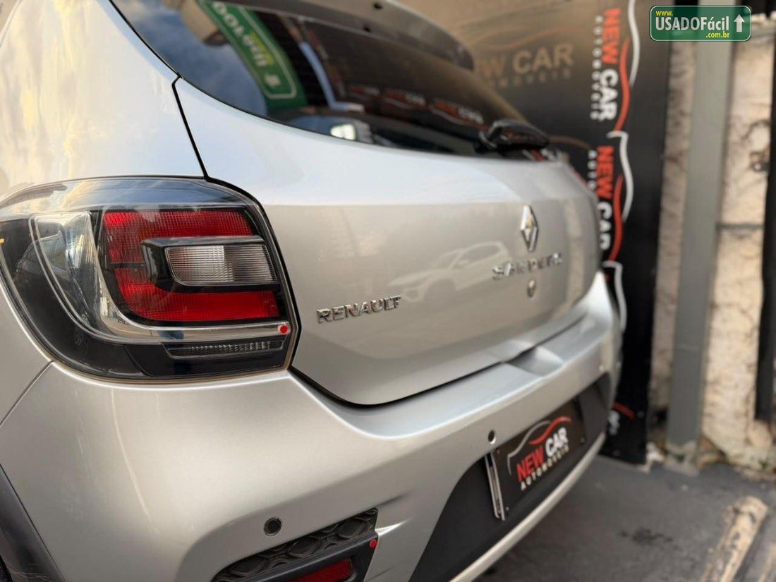 Renault Sandero Stepway 1.6 5P Flex 2018/2019 — foto 8 de 13