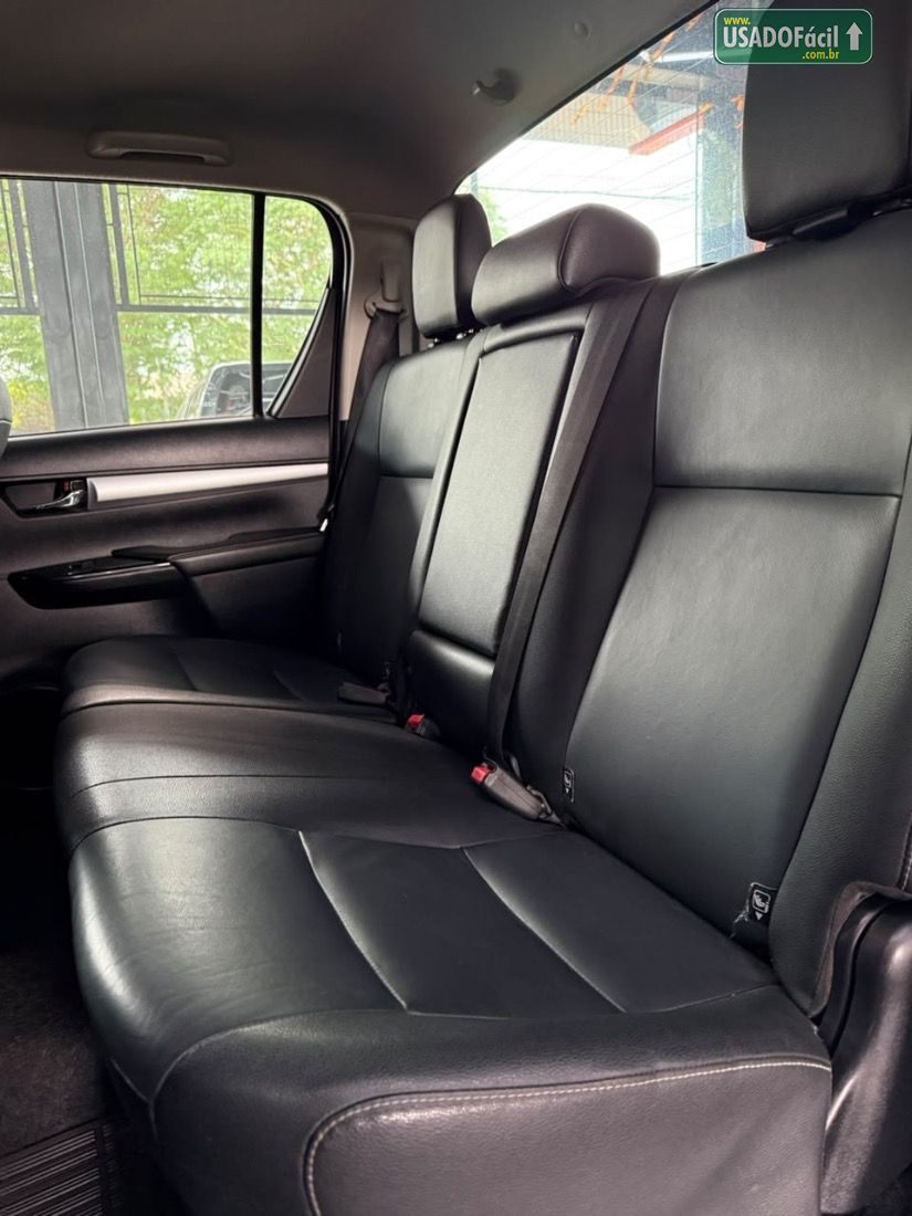 Toyota Hilux SRV CD 2.8 4x4 TDI Automático Diesel 2016/2017 — foto 15 de 15