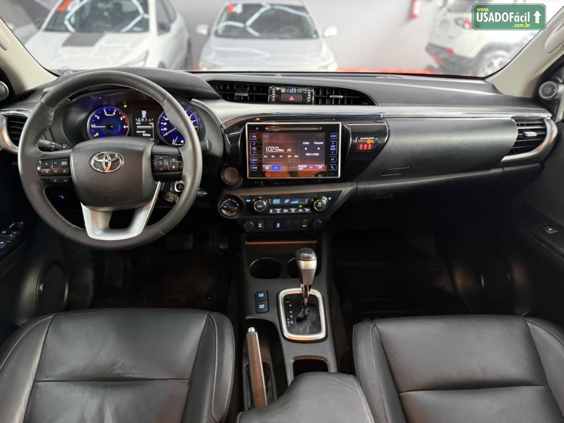 Toyota Hilux SRV CD 2.8 4x4 TDI Automático Diesel 2016/2017 — foto 9 de 15