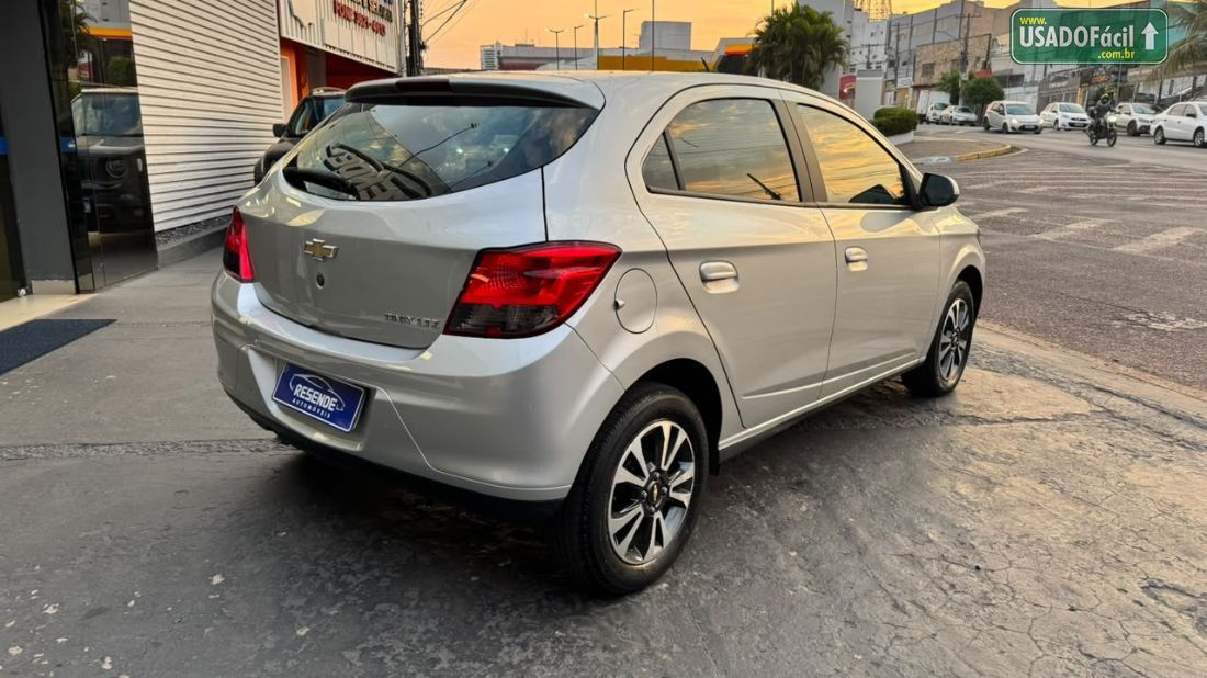 CHEVROLET/GM Onix Hatch LTZ 1.4 Automático Flex 2014/2015 — foto 5 de 15