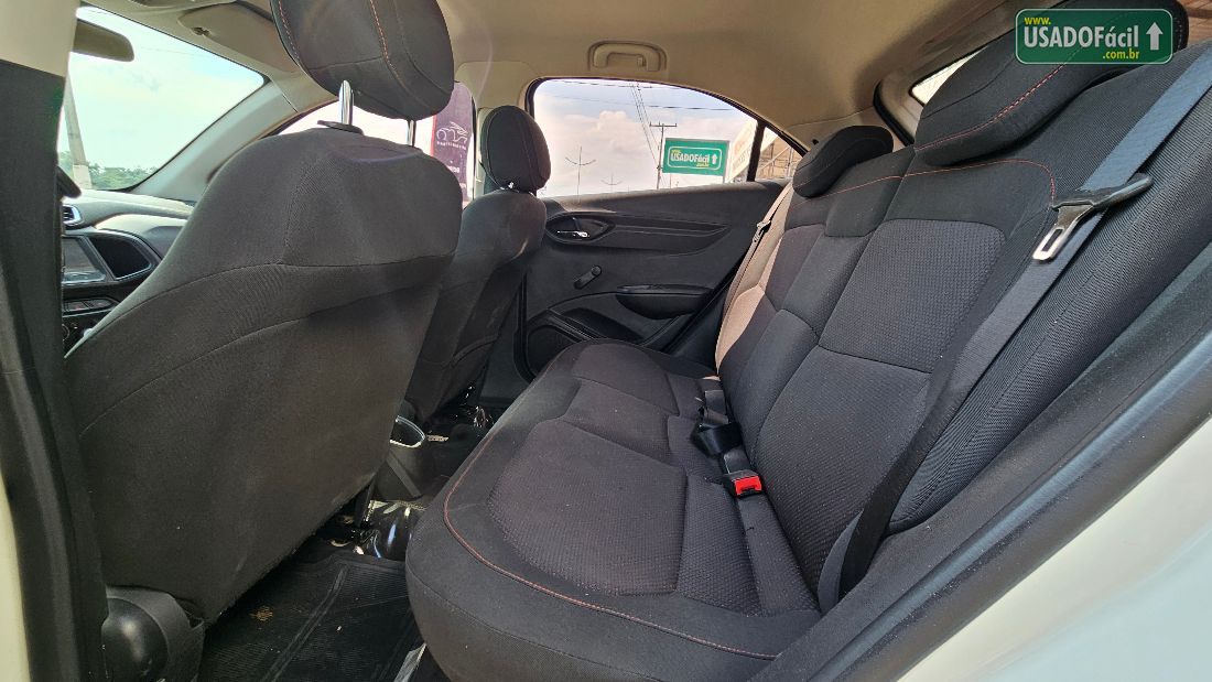 CHEVROLET/GM Onix Hatch LT 1.4 Mecânico Flex 2015/2015 — foto 9 de 15