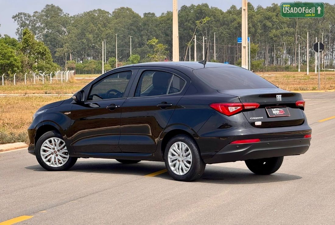 Fiat Cronos Drive GSR 1.3 Flex 2018/2019 — foto 2 de 10