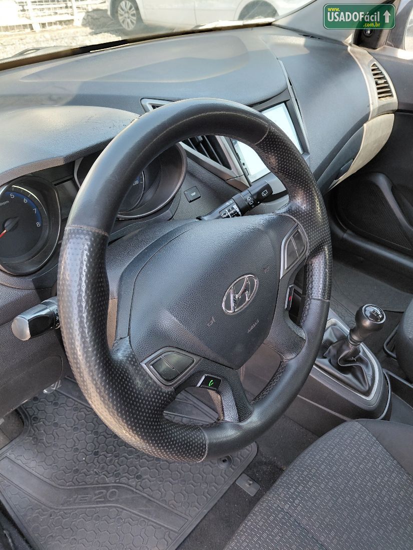 Hyundai HB20 Hatch Unique 1.0 Mecânico Flex 2018/2019 — foto 9 de 14