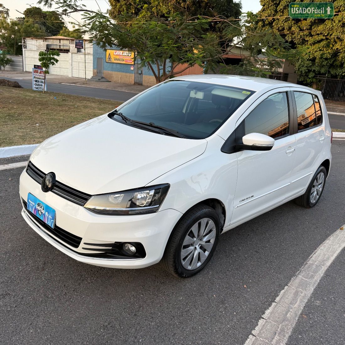 Volkswagen Fox Comfortline 1.6 4P Flex 2015/2015 — foto 3 de 10