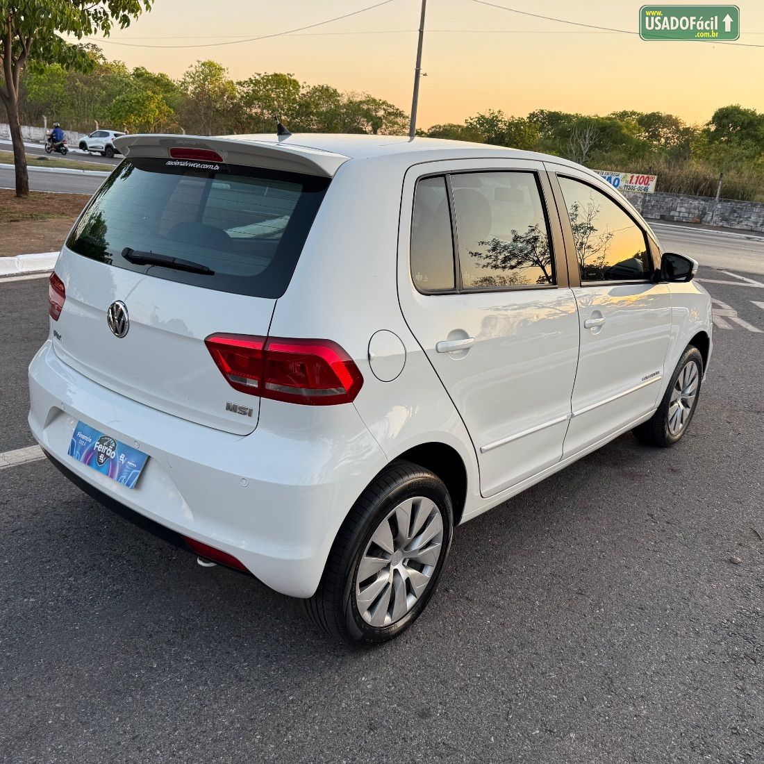 Volkswagen Fox Comfortline 1.6 4P Flex 2015/2015 — foto 4 de 10