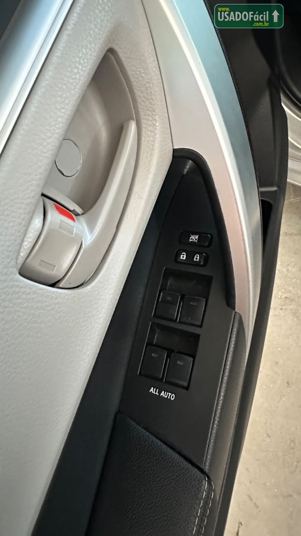 Toyota Corolla XEI 2.0 Automático Flex 2017/2018 — foto 11 de 16