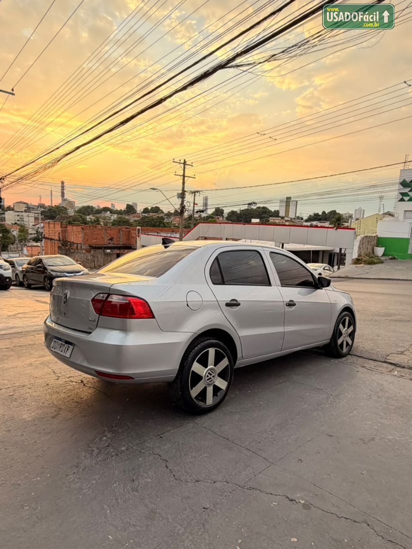 Volkswagen Voyage Trendline 1.6 Total Flex 2014/2015 — foto 4 de 9