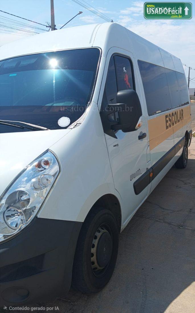 RENAULT Master van 2.3 16L Longo Diesel 2015/2016 — foto 2 de 10