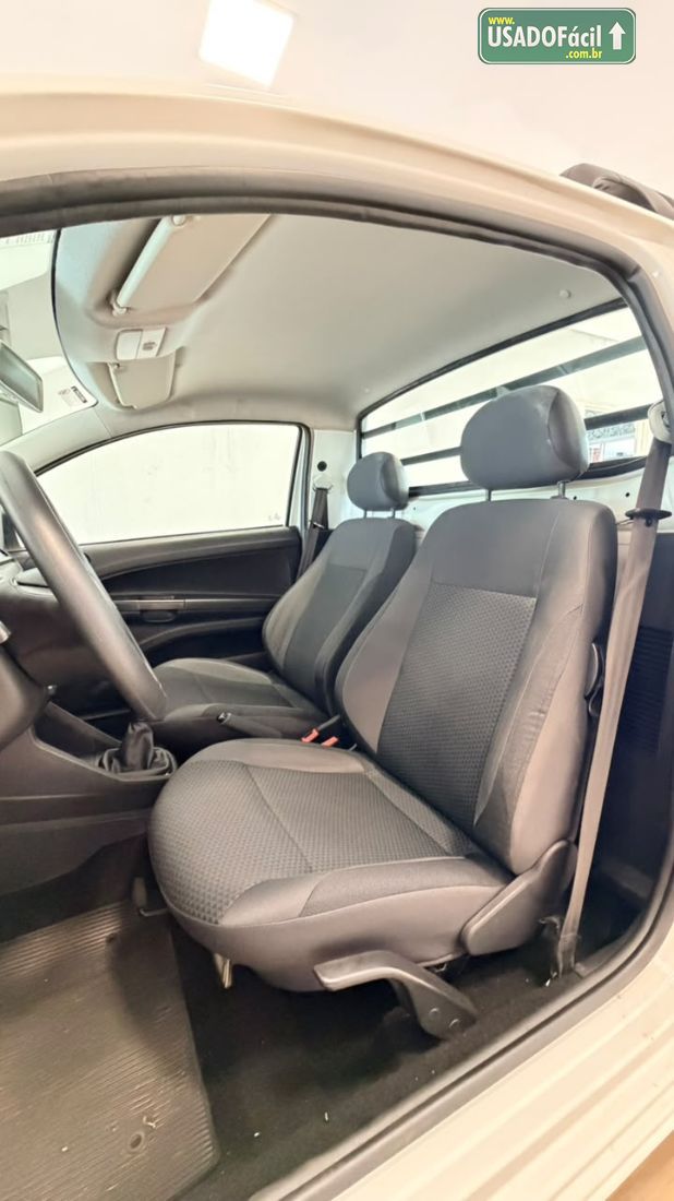 Volkswagen Saveiro Robust CS 1.6 Total Flex 2022/2023 — foto 7 de 16