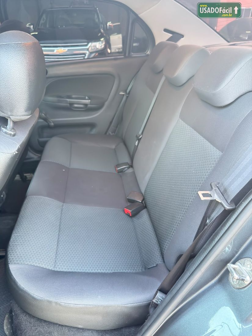 Volkswagen Voyage 1.0 Flex 2022/2023 — foto 8 de 8