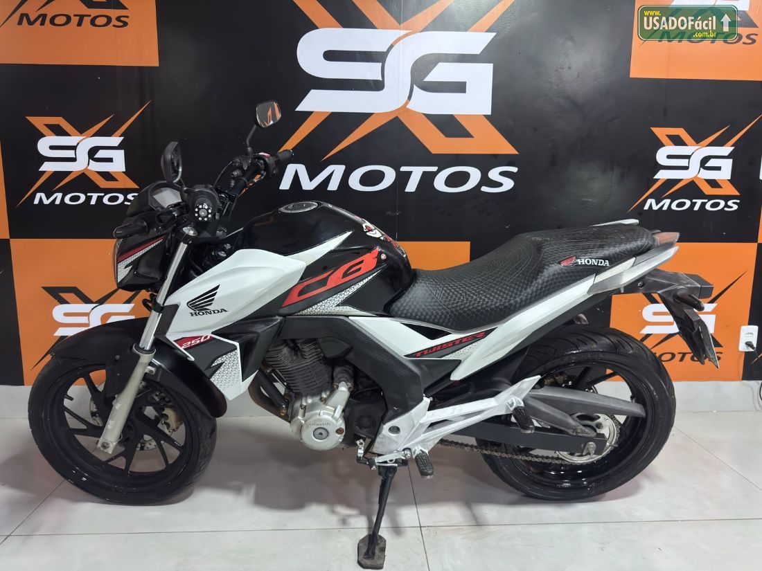 Honda CB 250 Twister 2019/2019 — foto 5 de 8