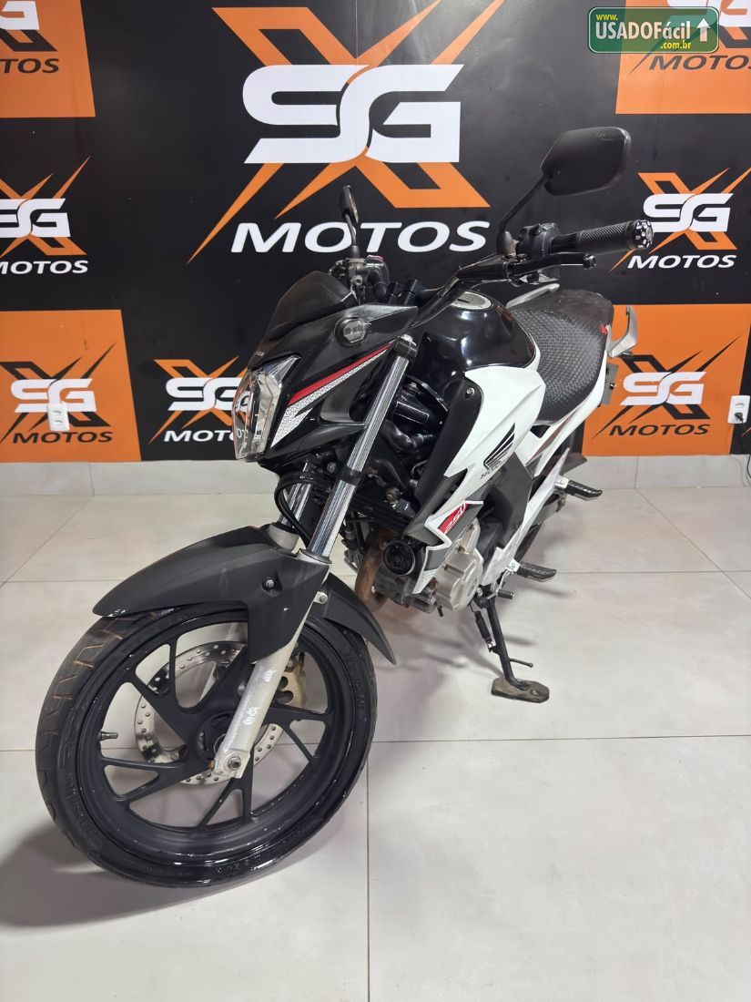 Honda CB 250 Twister 2019/2019 — foto 6 de 8