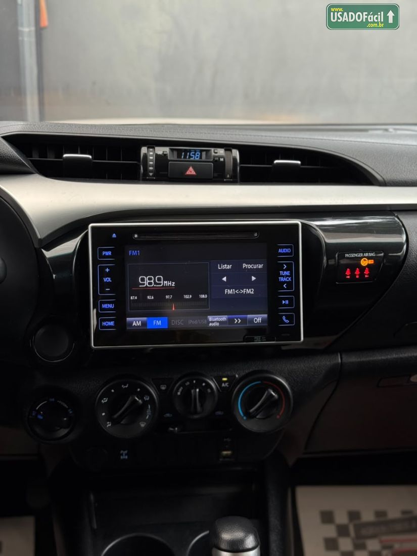 Toyota Hilux SR CD 2.8 4X4 TDI Automático Diesel 2017/2017 — foto 16 de 19