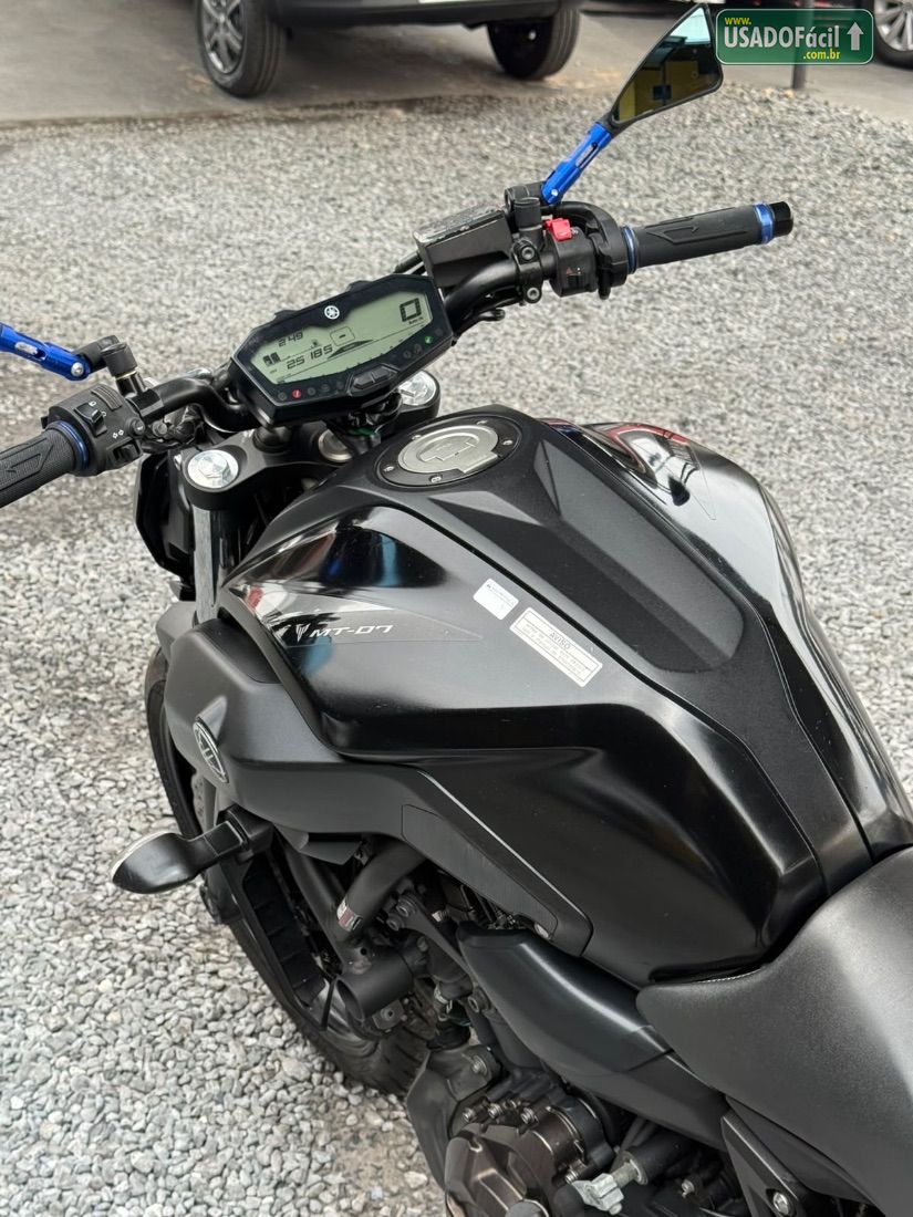 Yamaha MT-07 ABS 689cc 2023/2024 — foto 2 de 8