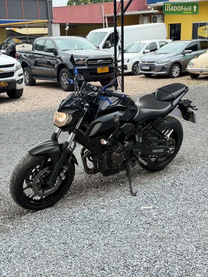 Yamaha MT-07 ABS 689cc 2023/2024 — foto 5 de 8