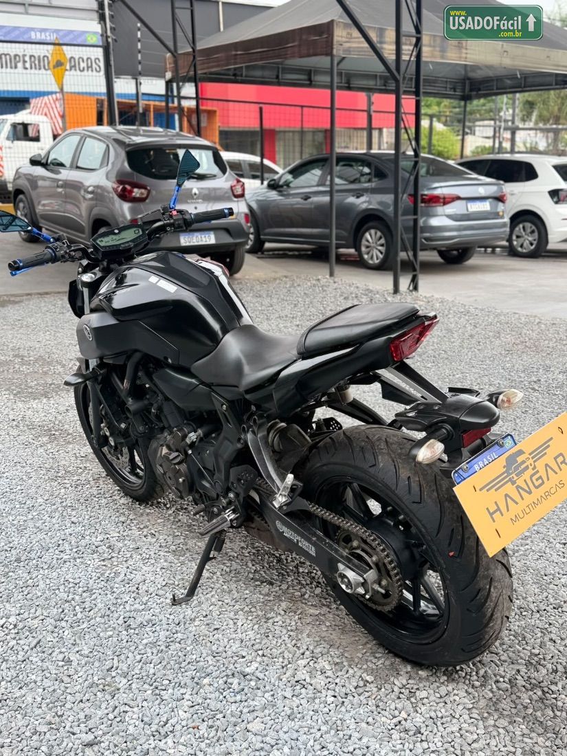 Yamaha MT-07 ABS 689cc 2023/2024 — foto 8 de 8