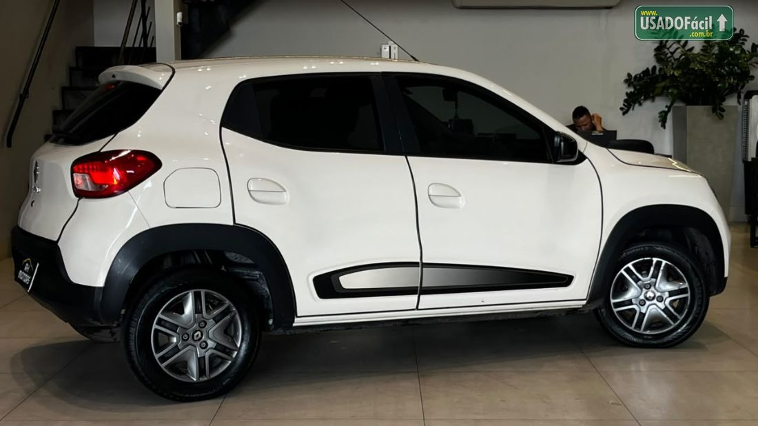 Renault Kwid Intense 1.0 Mecânico Flex 2021/2022 — foto 4 de 14