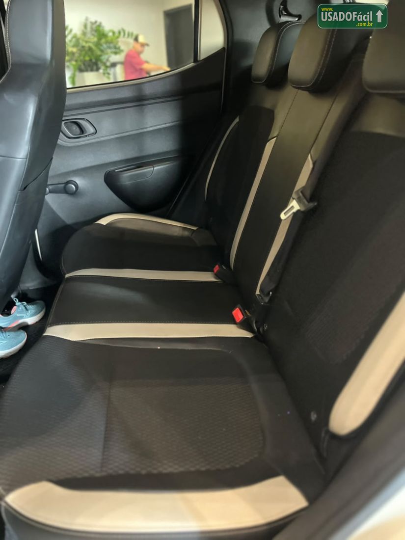 Renault Kwid Intense 1.0 Mecânico Flex 2021/2022 — foto 9 de 14