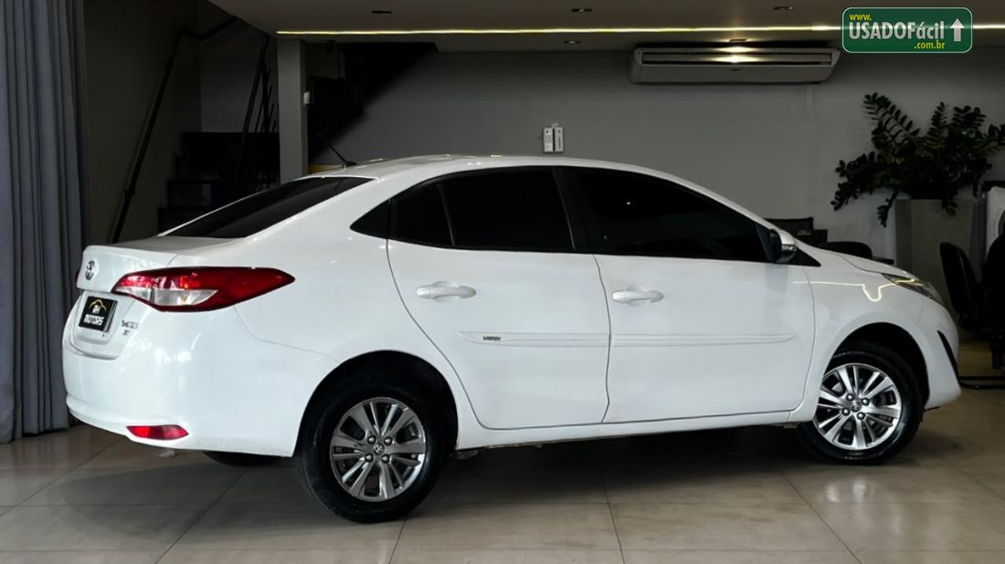 Toyota Yaris Sedan XL Plus Tech 1.5 Automático Flex 2019/2020 — foto 4 de 12