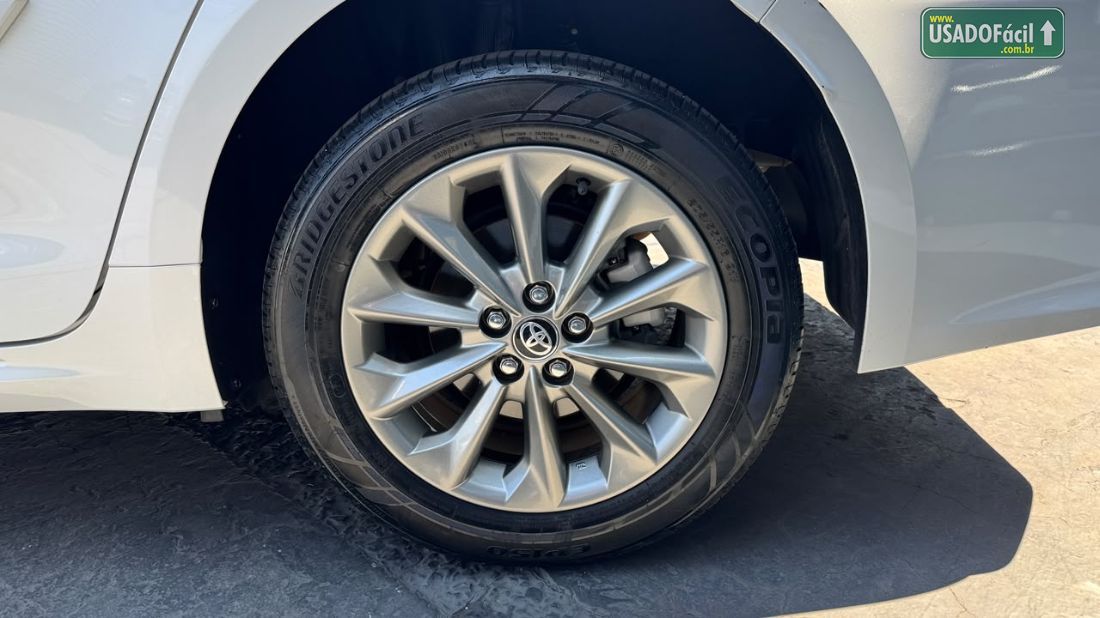 Toyota Corolla GLi 2.0 Automático Flex 2025/2025 — foto 14 de 15