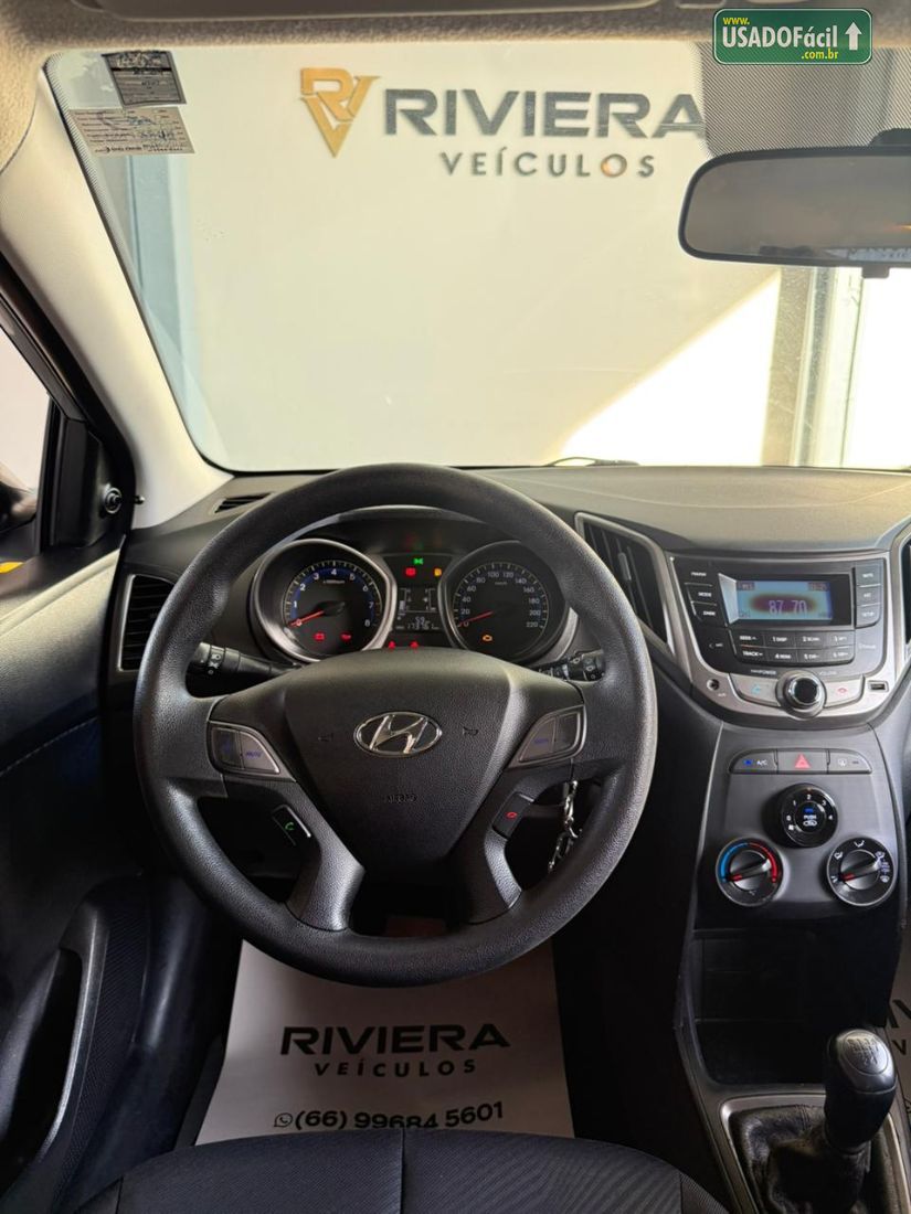 Hyundai HB20 Hatch Comfort Style 1.6 Mecânico Flex 2013/2014 — foto 3 de 11