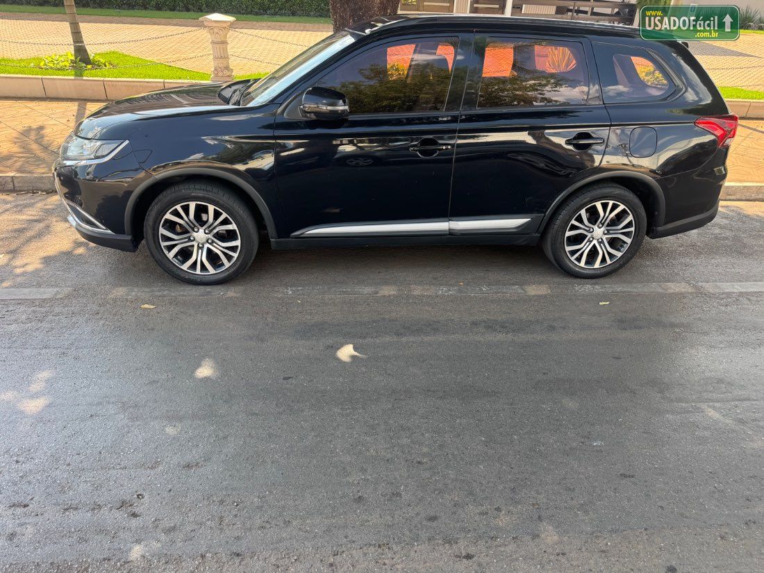 Mitsubishi Outlander 2.0 Automático