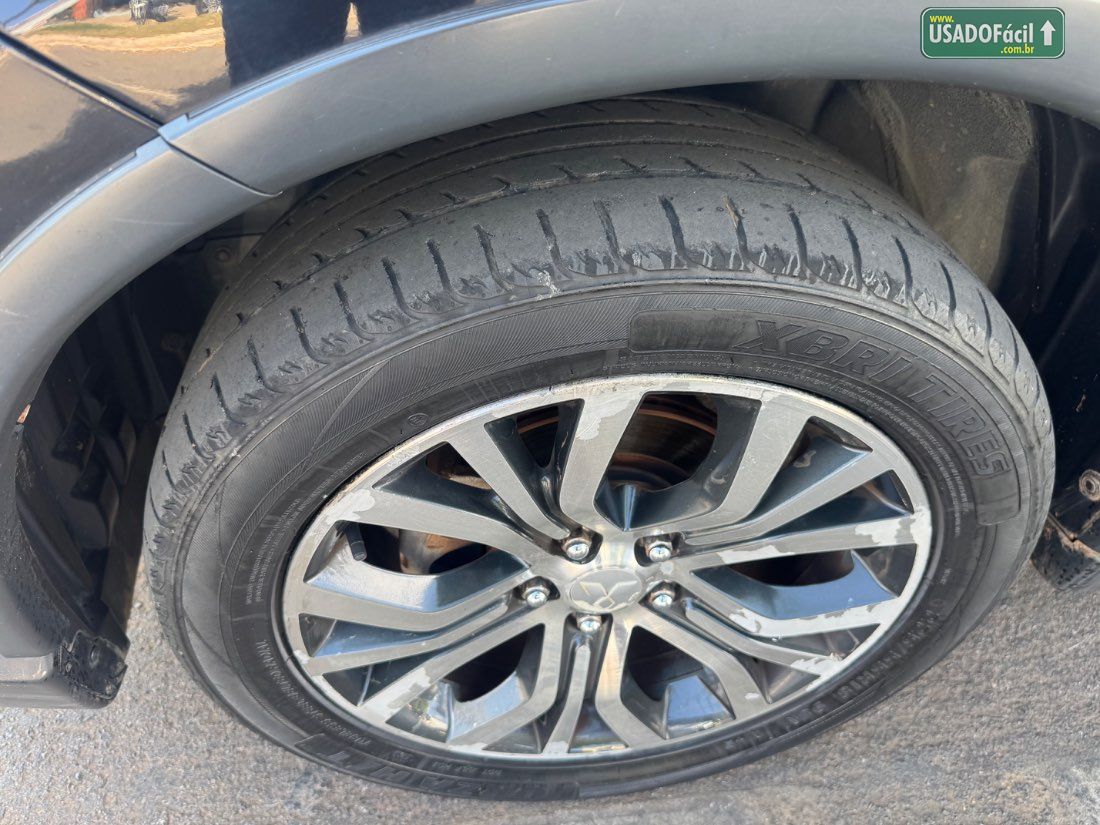 Mitsubishi Outlander 2.0 Automático 2015/2016 — foto 7 de 23