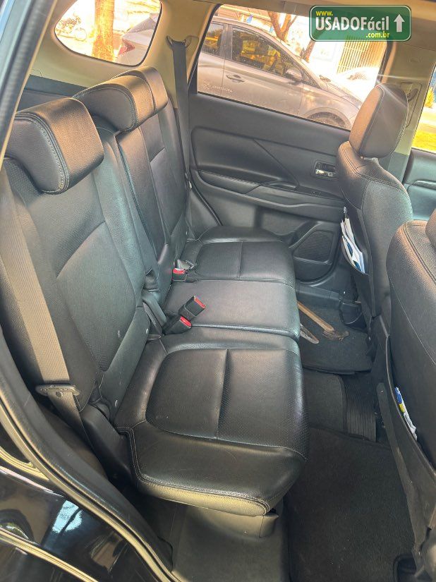 Mitsubishi Outlander 2.0 Automático 2015/2016 — foto 14 de 23