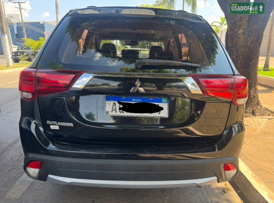 Mitsubishi Outlander 2.0 Automático 2015/2016 — foto 23 de 23