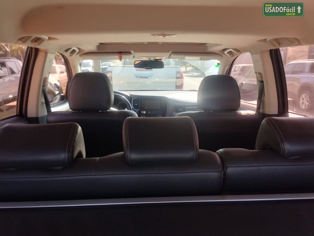 Mitsubishi Outlander 2.0 Automático 2015/2016 — foto 3 de 23