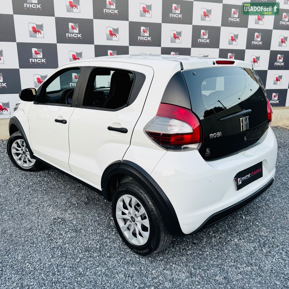 Fiat Mobi Like Flex 2022/2023 — foto 4 de 22