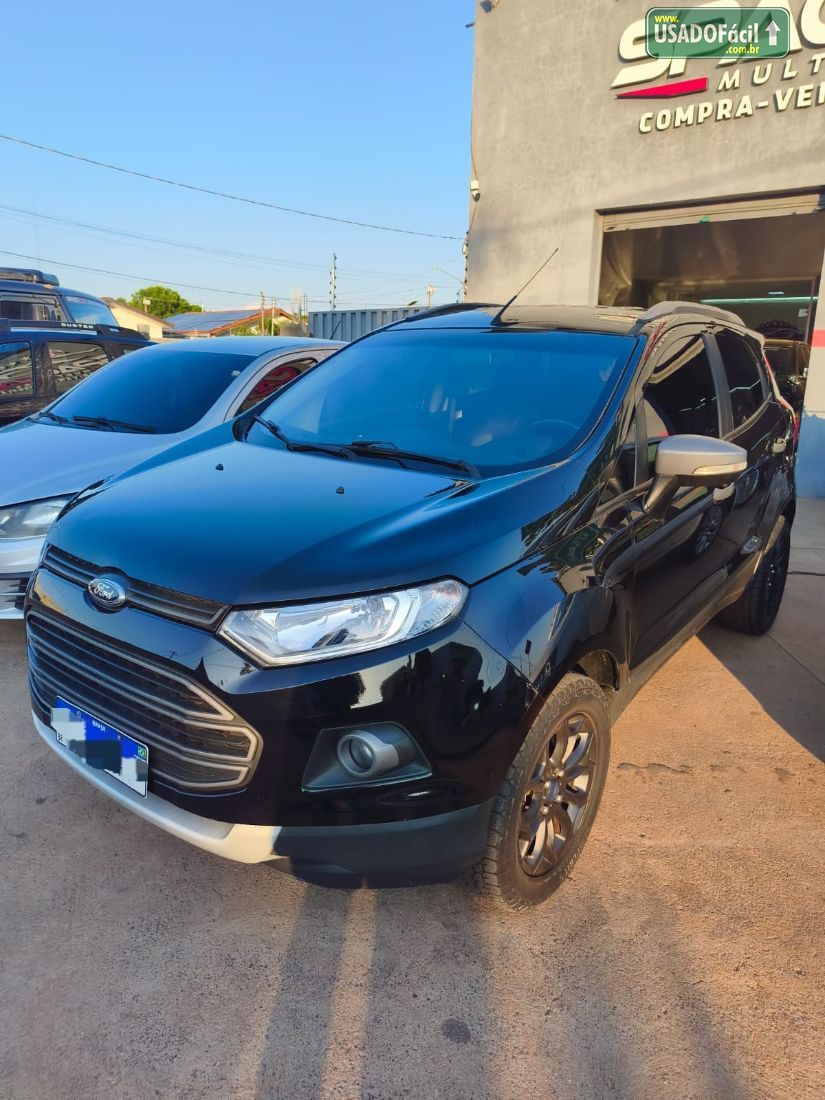 Ford EcoSport Freestyle 1.6 Flex 2014/2015 — foto 4 de 17