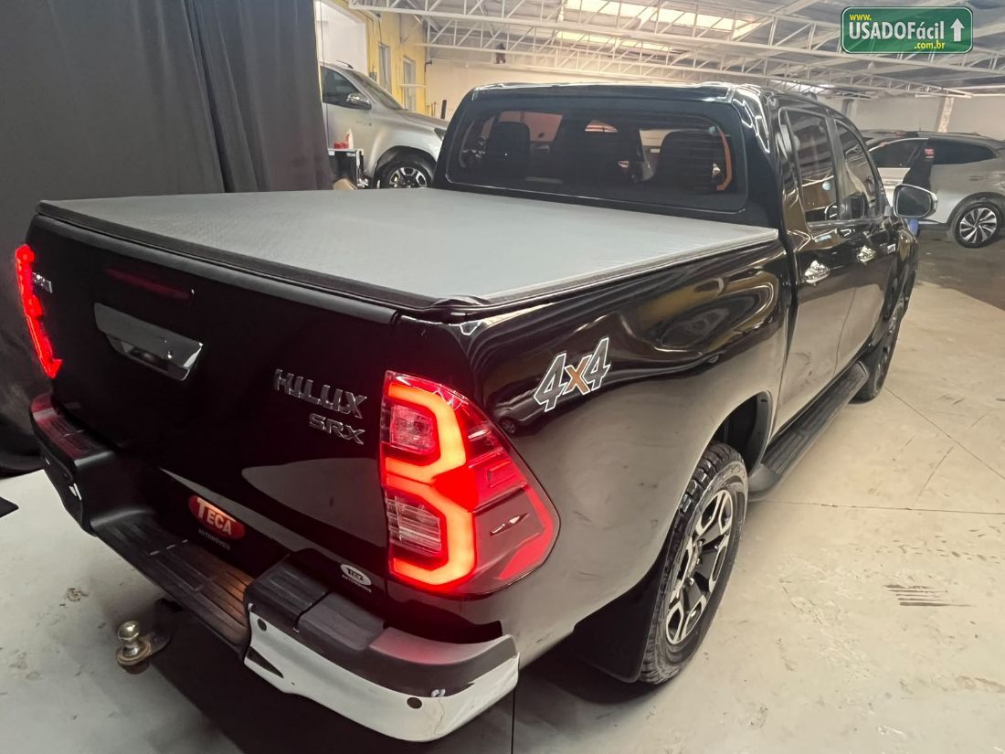 Toyota Hilux SRX CD 2.8 4x4 TDI Automático Diesel 2021/2022 — foto 7 de 20