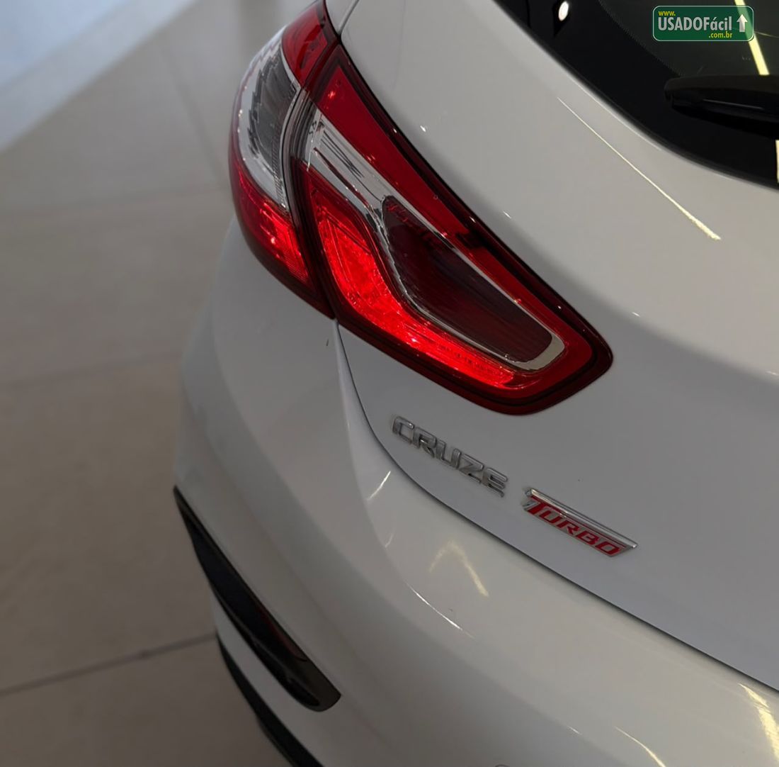 CHEVROLET/GM Cruze Sport LTZ 1.4 Turbo Automático Flex 2018/2018 — foto 8 de 18