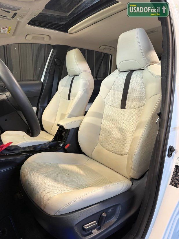 TOYOTA Corolla Cross XRV 1.8 16V Automático Híbrido 2025/2026 — foto 9 de 17