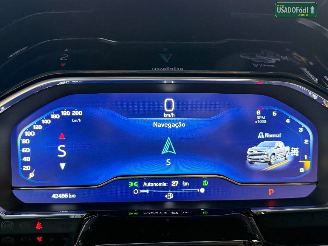 CHEVROLET/GM Silverado High Country 5.3 V8 AWD Automático 2024/2024 — foto 13 de 19