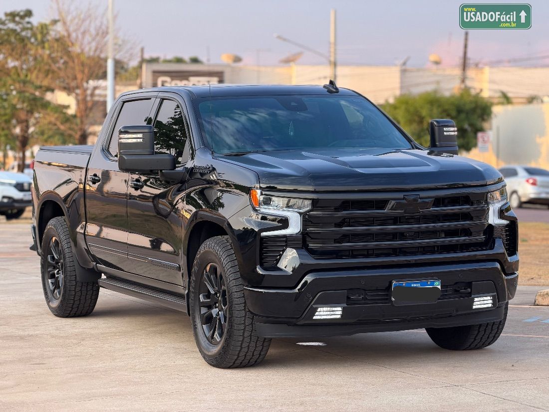CHEVROLET/GM Silverado High Country 5.3 V8 AWD Automático 2024/2024 — foto 2 de 19
