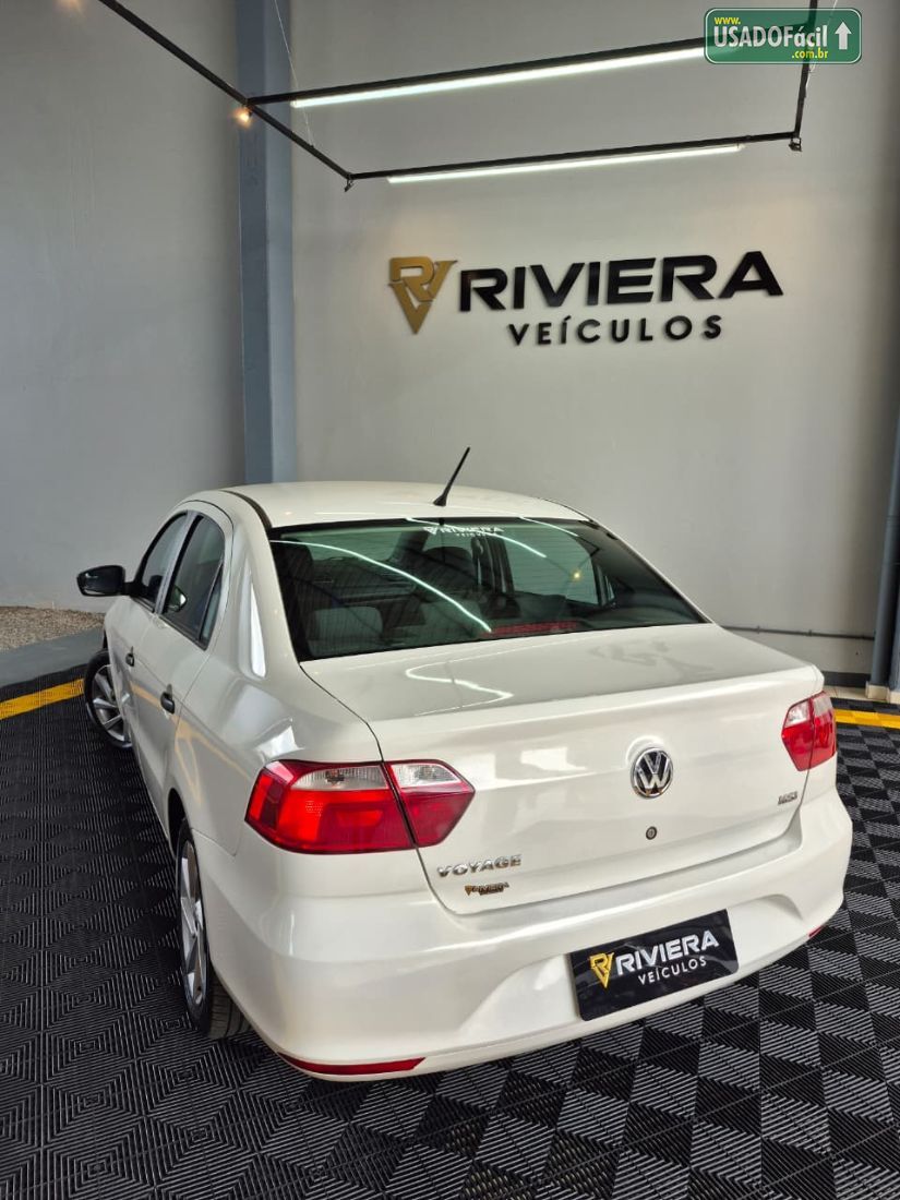 Volkswagen Voyage 1.6 MSi Automático Flex 2021/2022 — foto 5 de 11