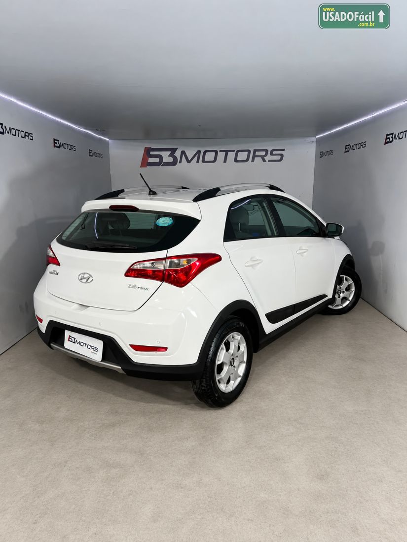 Hyundai HB20X Hatch Premium 1.6 Automático Flex 2013/2014 — foto 6 de 7