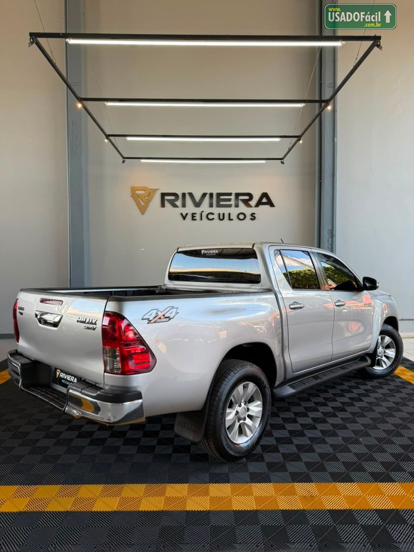 Toyota Hilux SRV CD 2.8 4x4 TDI Automático Diesel 2016/2016 — foto 5 de 11